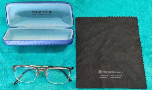 Focus point glasses blue - point,