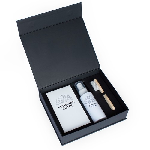 Jewellery care platinum silver - platinum,